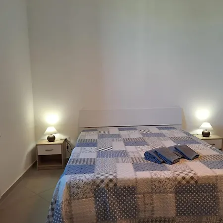 Medoro Gioiosa 2 Apartman Gioiosa Marea